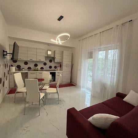 Apartament Tiburtina Flats Rzym Zewnętrze zdjęcie